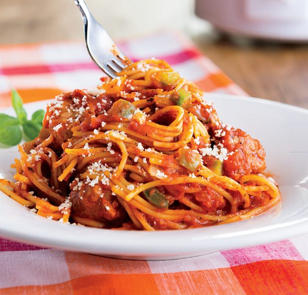 Slow Cooker Spaghetti with Italian-Style Chicken Sausage